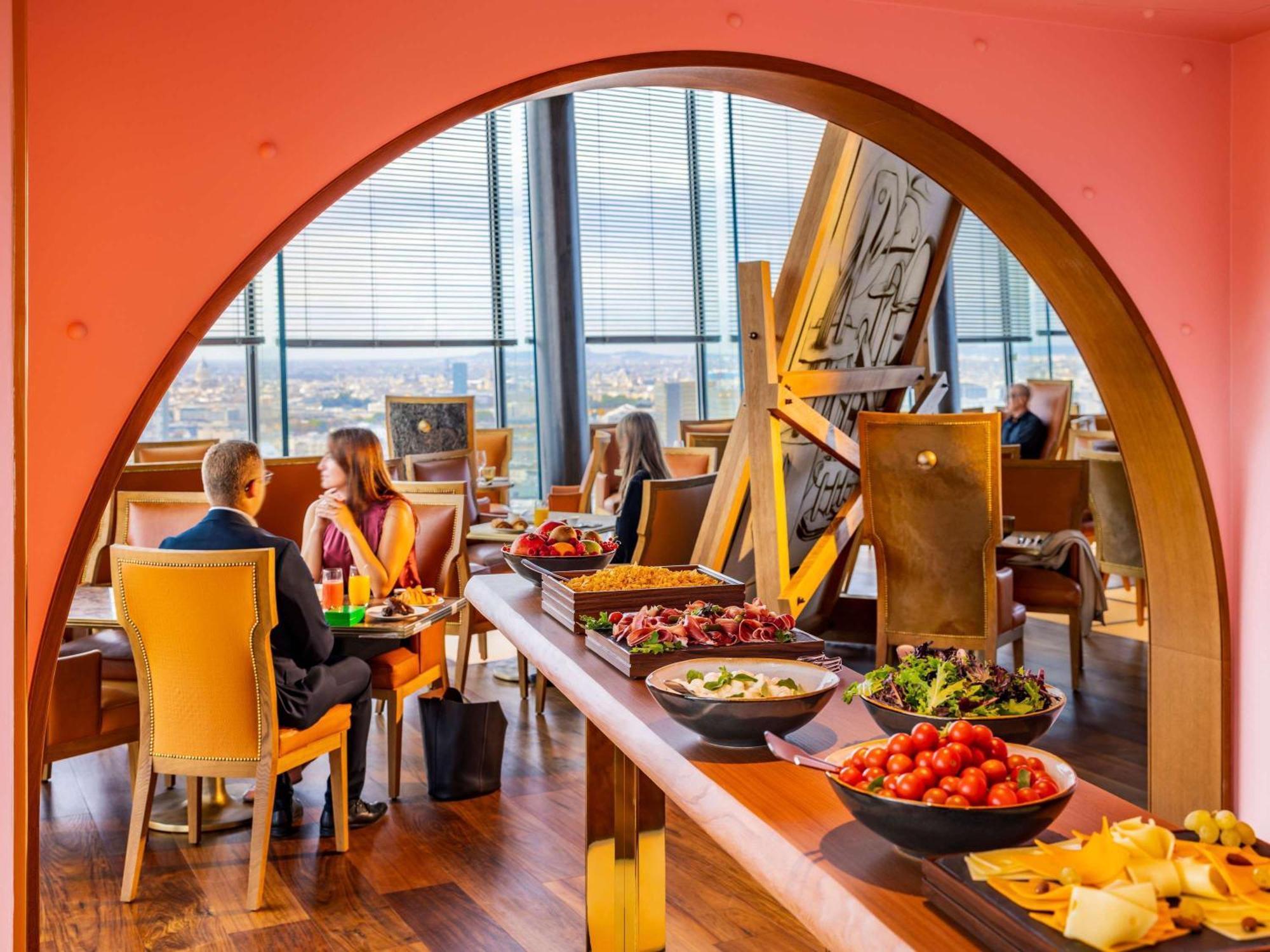 Too Hotel Paris - Mgallery Экстерьер фото